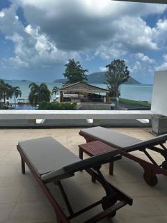 Luxury Beachfront Retreat 5 Stars Resort, Pool and Sea View - 8