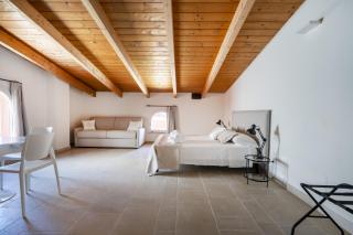 Palazzo della Torre 201– Modern Historic Apartment - 0