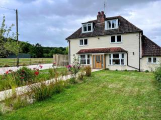Stunning Detached Spacious Farm Retreat with Hot Tub - Blean - 6