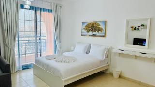 N08 Luxury Furnished Apartment with balcony Near bus stop Persia cluster - 0