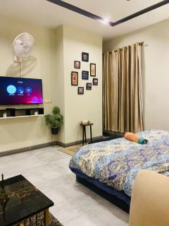 Comfy Stay In Zarkon - Islamabad - 3