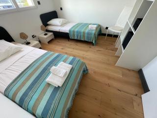 Villa-de Luxe-Salle de bain-Vue sur la campagne à 5 minutes de la mer Qui est composé de 5 chambres - Venzolasca - 4