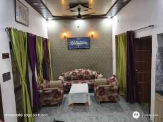 Joshi guest house - Haldwāni - 5