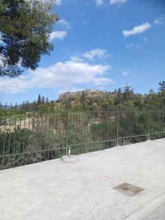 Acropolis & Metro Sygrou-Fix not so far - Atene - 1
