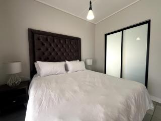 Luxury apartment with river view - Midrand - 6