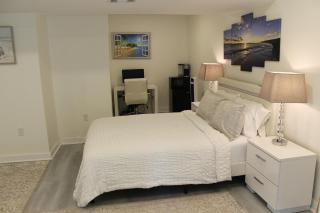 Newly Renovated Basement with Private Bathroom - Herndon - 3