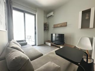 Minimal City Retreat in Western Athens - Athen - 5