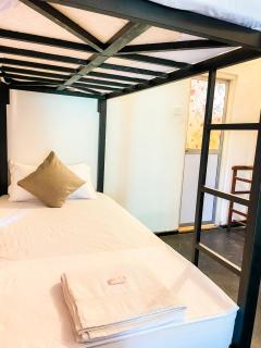 Dew Ceylon Hostel - Negombo - 5