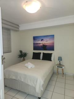 Umhlanga beach apartment 3 bedroom - 8