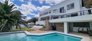 Coral Vistas Self Catering Apartments - Gordonʼs Bay - 5