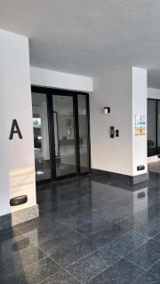 شقة فاخرة بثلاث غرف نوم وصالة - Al Khobar - 3