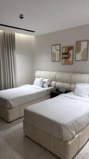 شقة فاخرة بثلاث غرف نوم وصالة - Khobar - 4