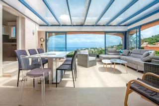 CASA-Capussambre spacious villa with sea view heated pool air con sauna Les Issambres - 9