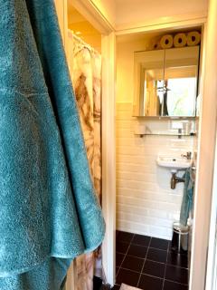 Cosy Studio, with outdoor swimming - 3