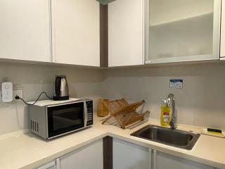 Regalia Residences And Suites By The Relaxstay - 8