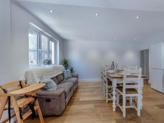 Spring Gardens - New Quay - 5
