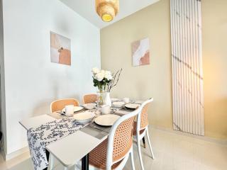 Regalia Forest City Gelang patah by LuXuCoCoon - Kampong Pok Kechil - 9