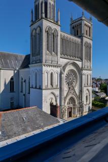 Appartement face Eglise Saint Joseph Angers- 2 personnes - 7