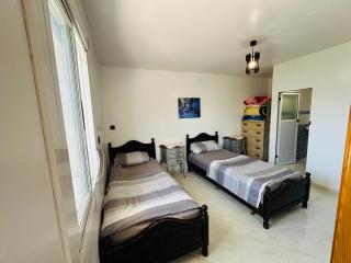 between sea and mountain, - 1