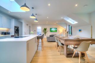 Bespoke Flat in Manchester - Wythenshawe - 0