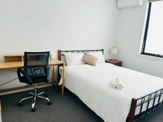 Rooms to share In heart of Asian Vietnamese area - 5