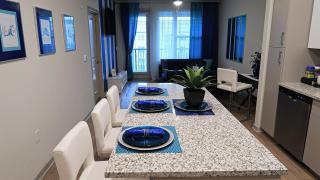 Blue Waves Serenity 1BD Lux King - Southeast Jax - Jacksonville - 2