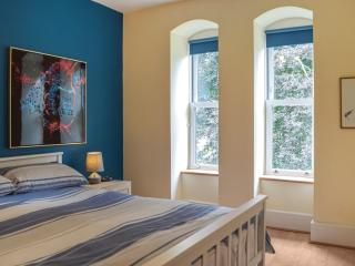 Olive Blossom - Uk47134 - 3