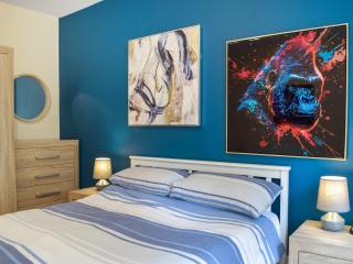 Olive Blossom - Uk47134 - 2