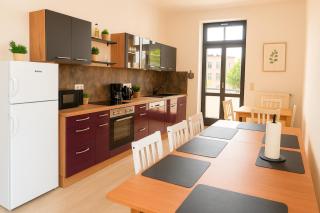 Großzügige Ferienwohnung mit Balkon 2 Parkplätze Badewanne - 0