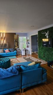 Mountain View Villa with HotTub-MovieTheater Fire Pit Gameroom - 4