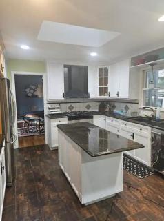 Mountain View Villa with HotTub-MovieTheater Fire Pit Gameroom - West Milford - 2