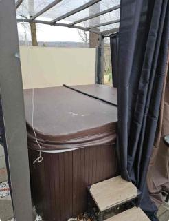 Mountain View Villa with HotTub-MovieTheater Fire Pit Gameroom - 8