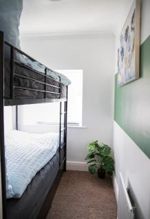 Brighton & Hove 4 bedrooms house with free parking in garage - Brighton & Hove - 1