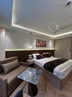 Stay heights near Expo Mart - Greater Noida - 0