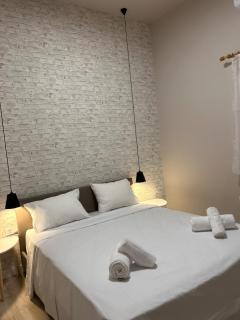 Stylish neoclassical apartment in Kalamata - 2