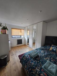 Anna's Place - 3
