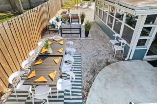 New listing promo,10 min to beach, backyard fun, Pool - Seminole - 1