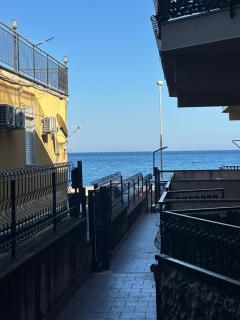 Casa sul vicolo - Fronte Mare - Giardini-Naxos - 1
