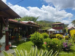 Hostal villa daniela - - 0