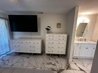 Private furnished remodeled canalfront - Rotonda West - 3