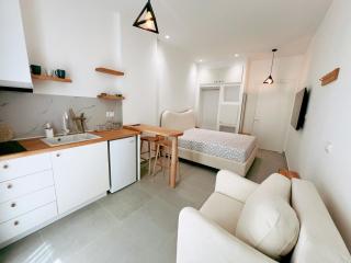Leas rooms Santorini, Dhermi - Himare - 5