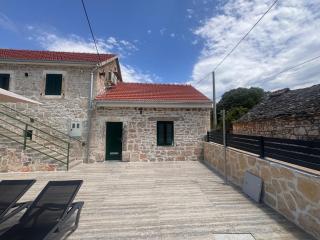 Vila Zvonimir - Suknovci - 9