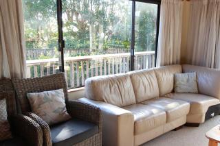 Pohara Sands - Family Beach House - 3