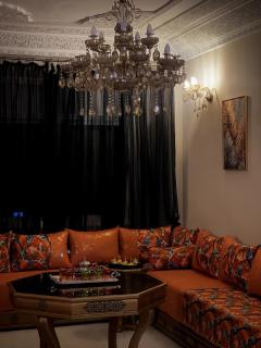 Spacious 140m Family Flat with air conditioner - 9