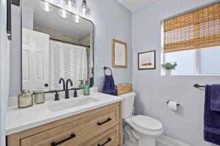 Park Hill Haven - 2 Bedroom Townhome in the Heart of Denver - 4