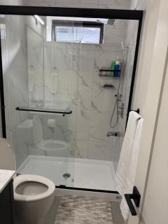 Beautiful 2 Bedroom suite - 1