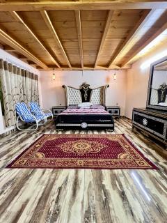 Sunny Horizon - The Valley View Penthouse - Murree - 9