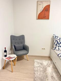 Schönes Zimmer in einer 3er WG-Wohnung geeignet für einen Mann shared apartment - 4