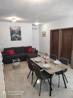 Just look, close to beach - 5