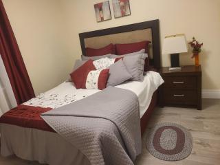 2 Bedroom house in East-York - 8